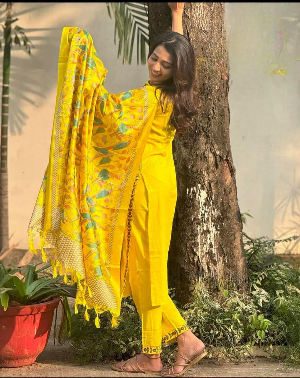 Embroidered Kurta Pant With Madhubani Dupatta Set