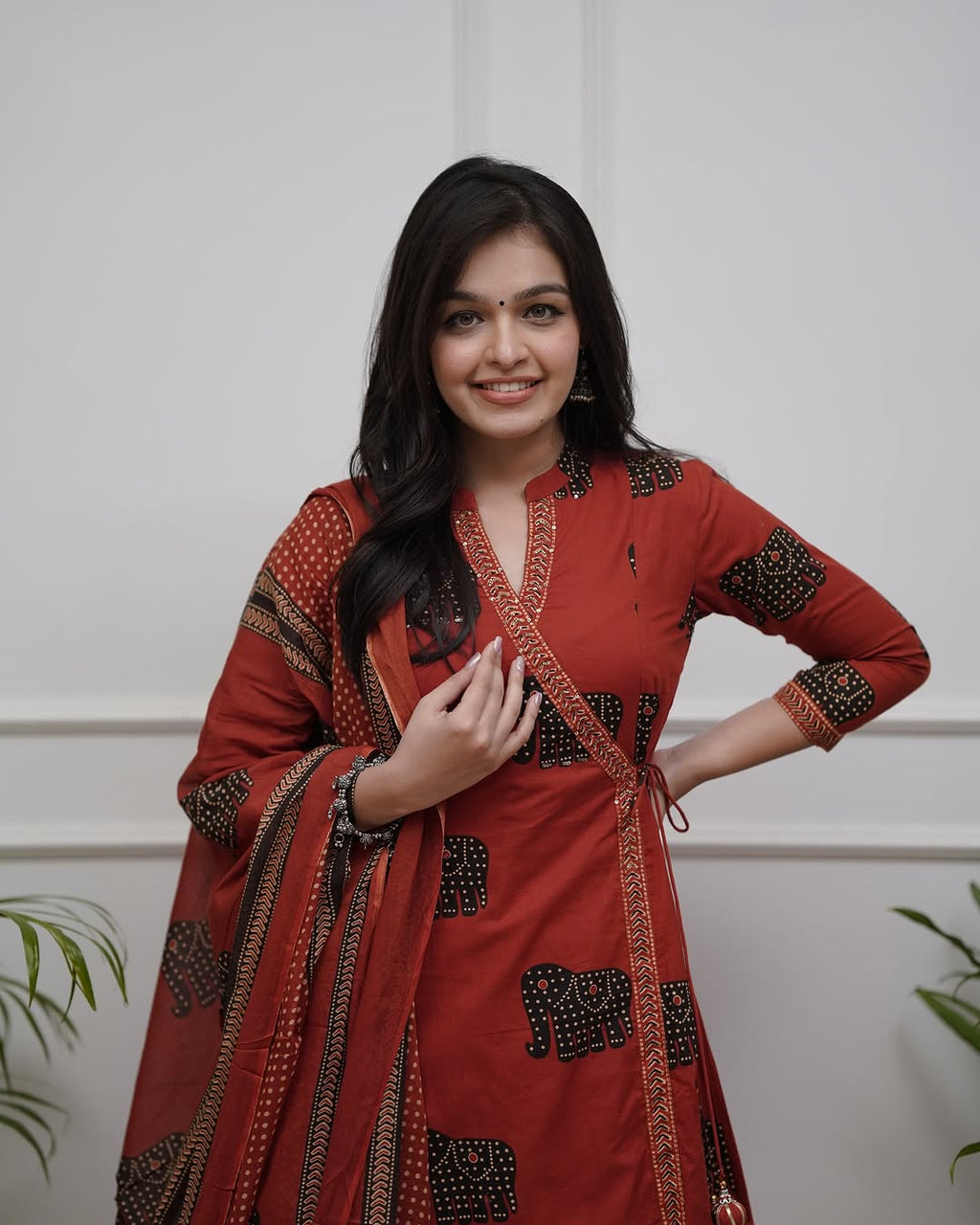 Beautiful Red Traditional Kurta Sets With A Contemporary Touch