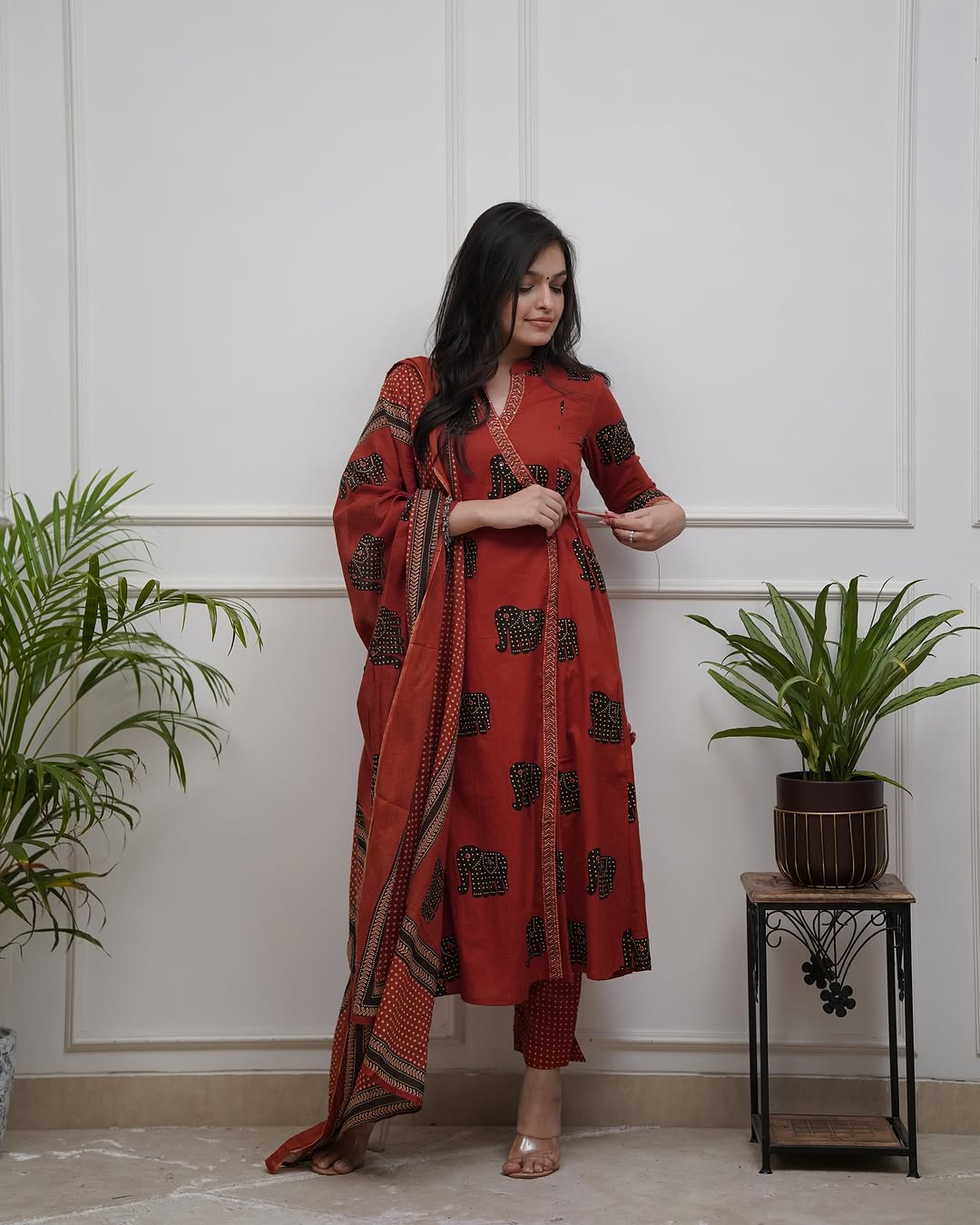Beautiful Red Traditional Kurta Sets With A Contemporary Touch