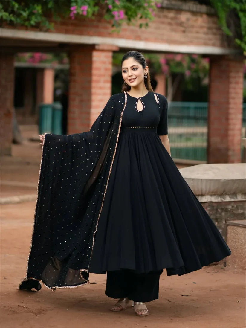 Kaajal mohini black Anarkali Set with Dupatta